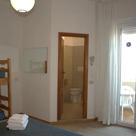Hotel Atlas 3*
