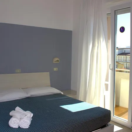 Hotel Atlas 3*