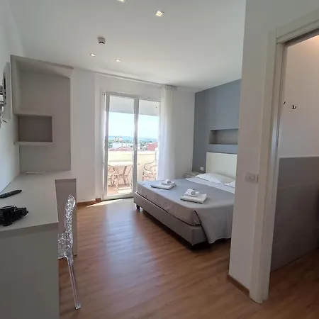 Hotel Atlas 3*